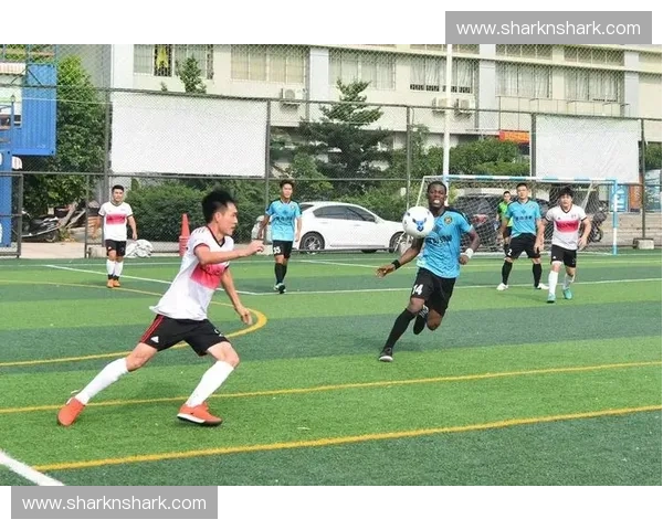 2017上海足球联赛精彩回顾与发展趋势分析